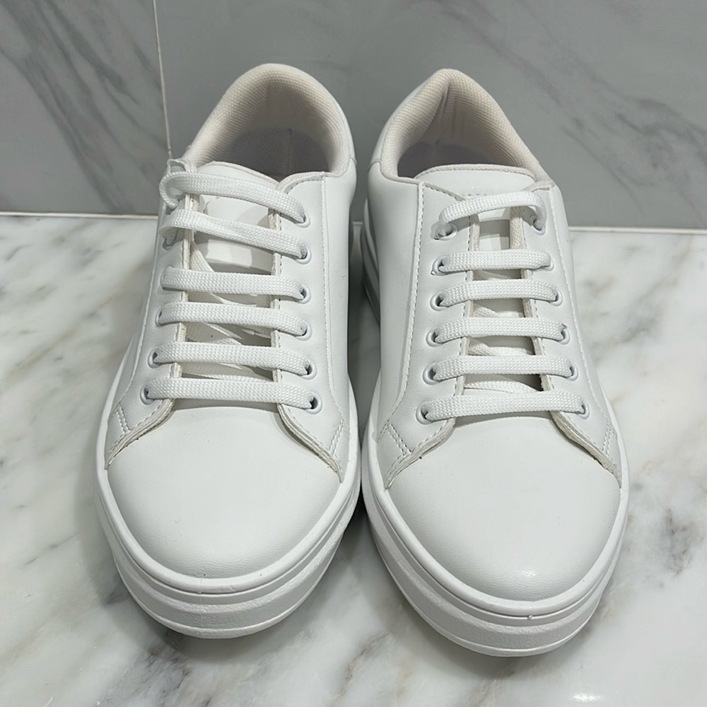 Brand new top shop white sneakers